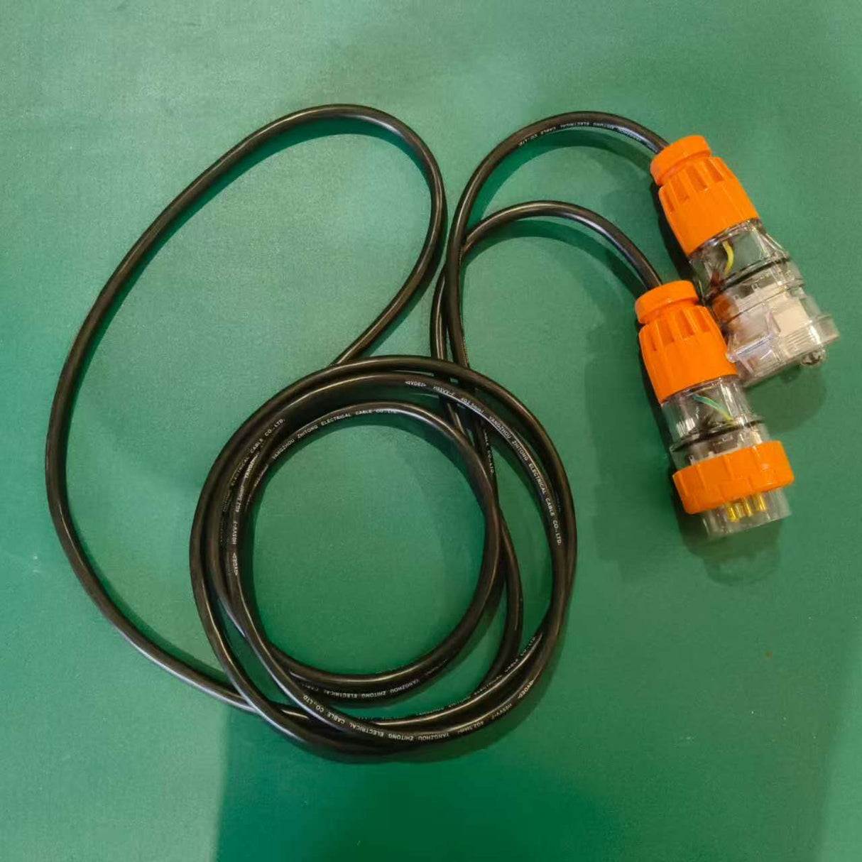 5 Pin Female Socket to 5 Pin Male Plug C/W 5M Extension Cable, 32A 3 Phase Straight Plug Set
