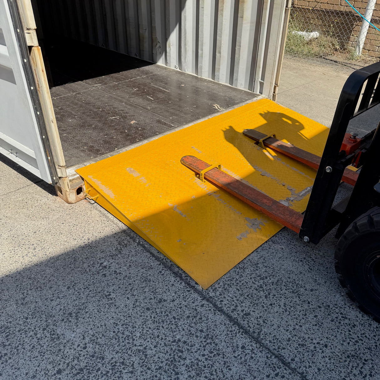 7 Tonne Capacity Container Ramp - Heavy Duty Forklift Loading Ramp