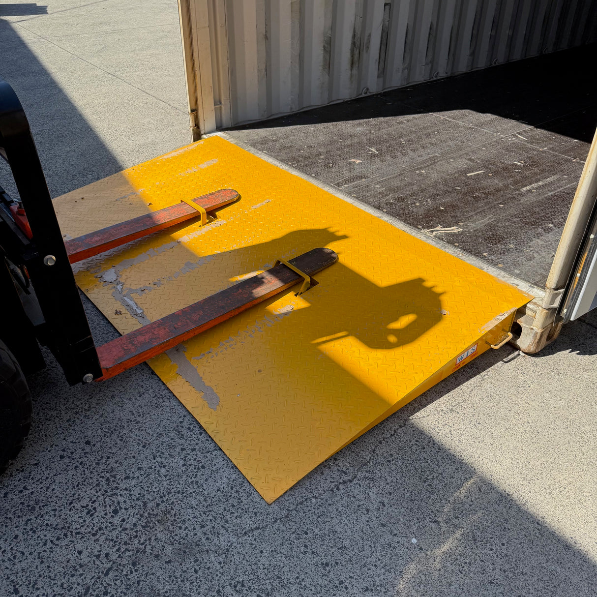 7 Tonne Capacity Container Ramp - Heavy Duty Forklift Loading Ramp