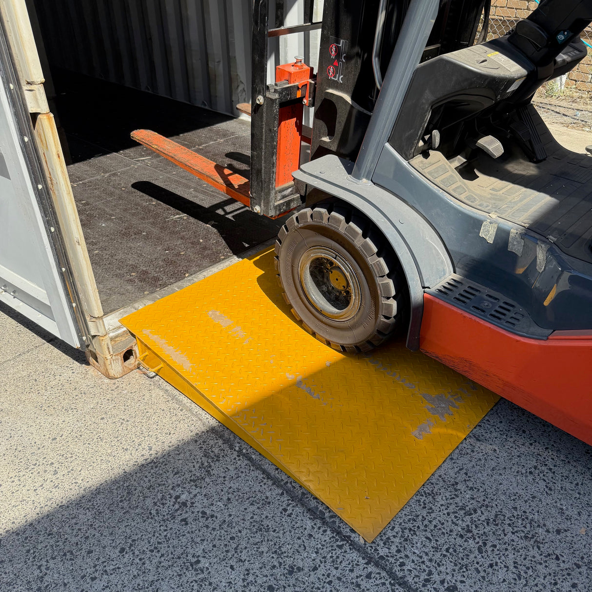 7 Tonne Capacity Container Ramp - Heavy Duty Forklift Loading Ramp