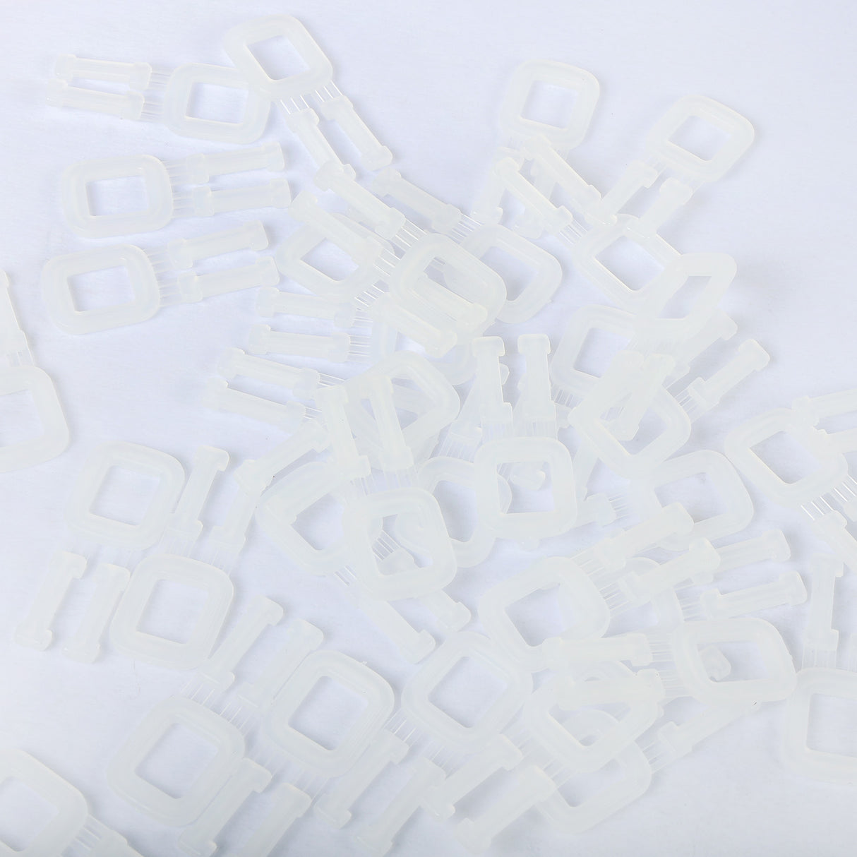 Plastic Buckles for Polypropylene (PP) Strapping, Pack of 100 Plastic Buckles for Package