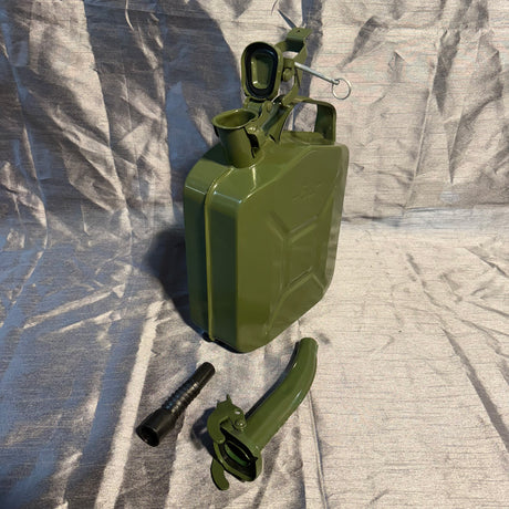 5L Jerry Can Portable Fuel Oil Barrel Petrol Gasoline Diesel Storage Can Green