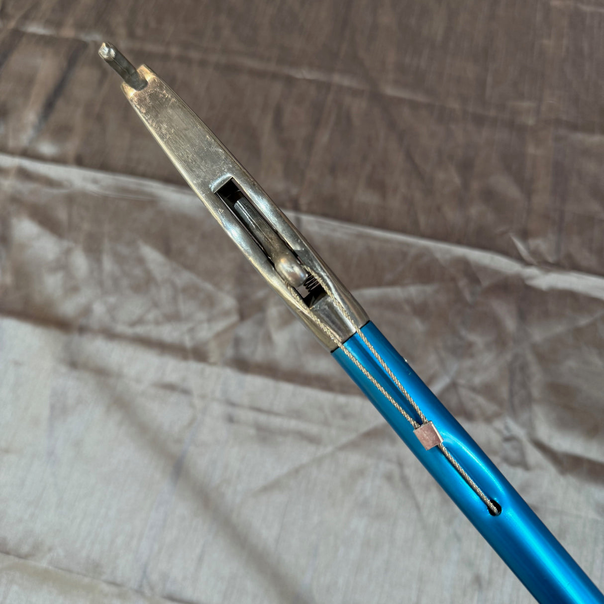 Curved Mouth Snake Tongs, 180cm Aluminium Snake Catcher