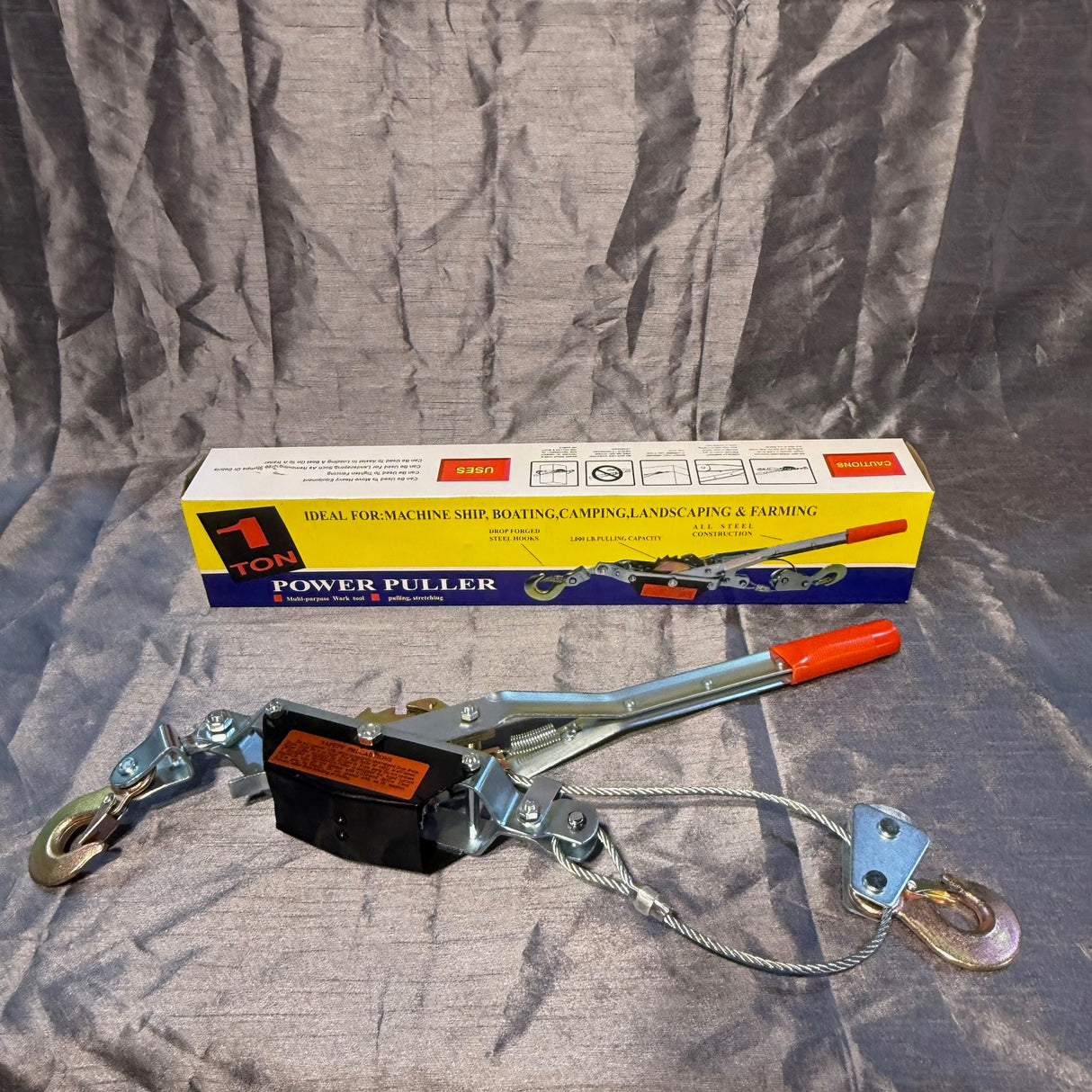 Ratcheting Cable Puller 1 Ton Hand Power Puller C/W Two Hooks