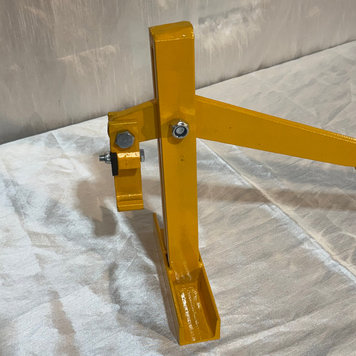 Heavy-Duty Star Picket Lifter - Steel Post Puller for Fencing, Y-Posts, T-Posts